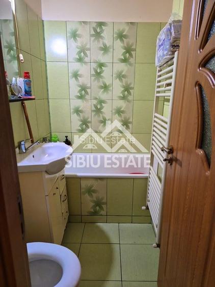 Apartament de vanzare semidecomandat cu 2 camere- Sibiu - 5