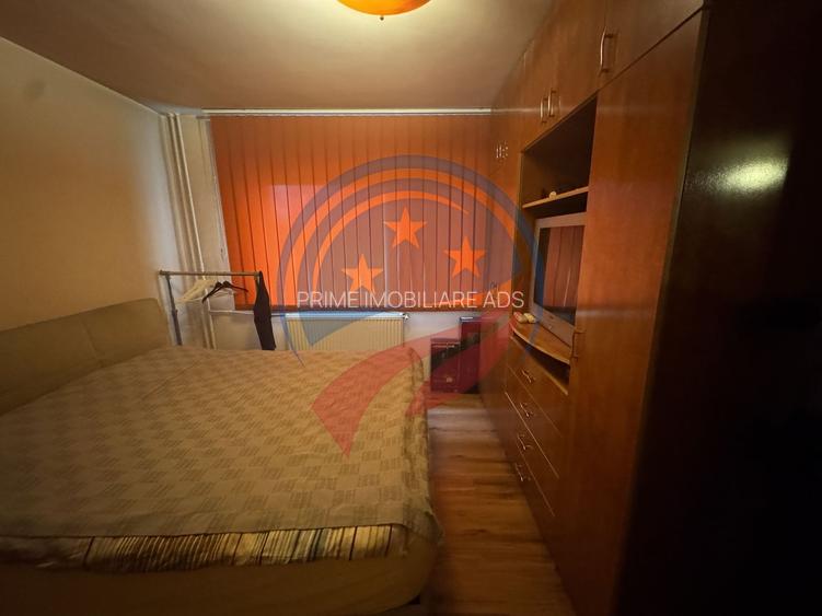 Apartament cu doua camere decomandat, zona Billa - 3