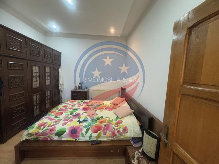 Casa cu 4 camere,  Zona Centrala-  Sf. Apostoli - 11