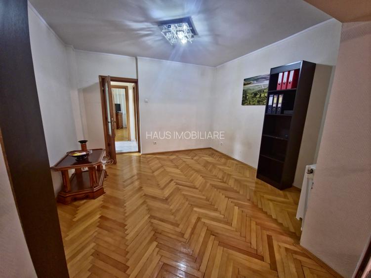 Faleza Nord apartament 3 camere decomandat - 11