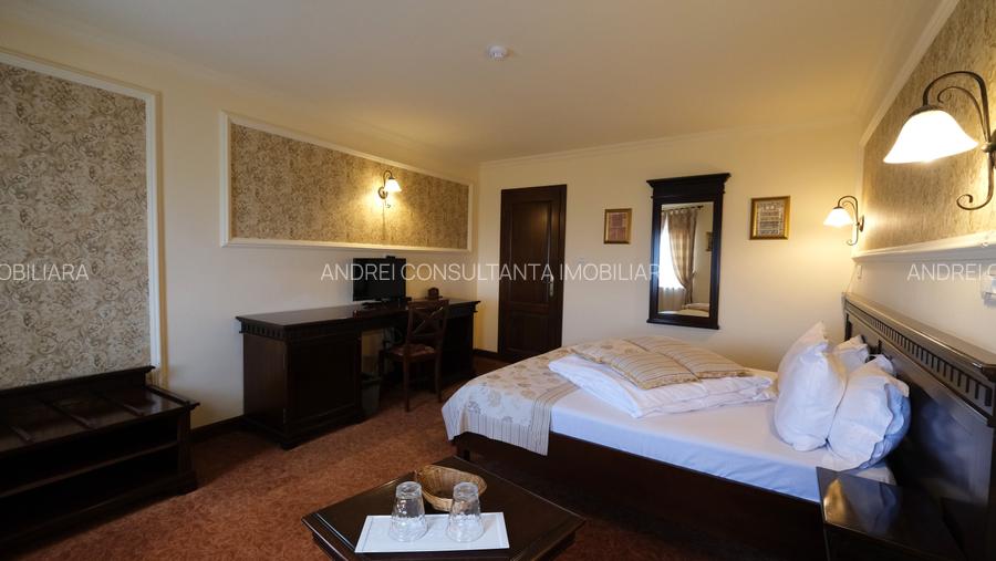 Vanzare hotel in zona superba de munte cu priveliste incredibila din camere - 28
