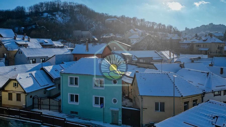 CASA INDIVIDUALA- DEALUL CETATII BRASOV - 34