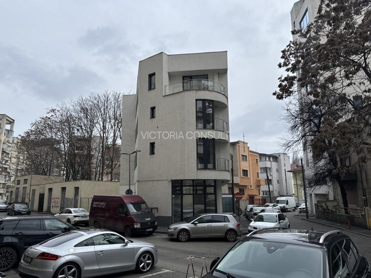 Bloc Piata Unirii - Pretabil rezidential, Airbnb, Hotel, Clinica medicala! NOU - 17