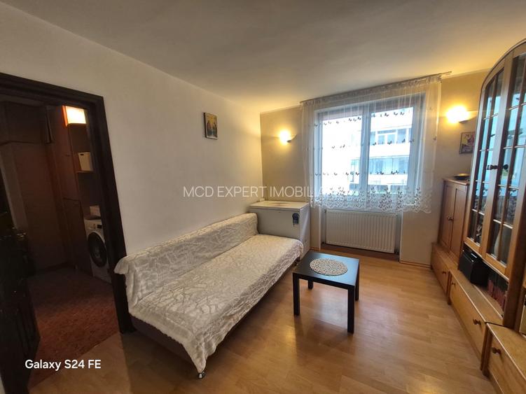 De vânzare – Apartament cu 4 camere | 80 mp | Parter înalt | Boxă + Parcare | Zo - 6