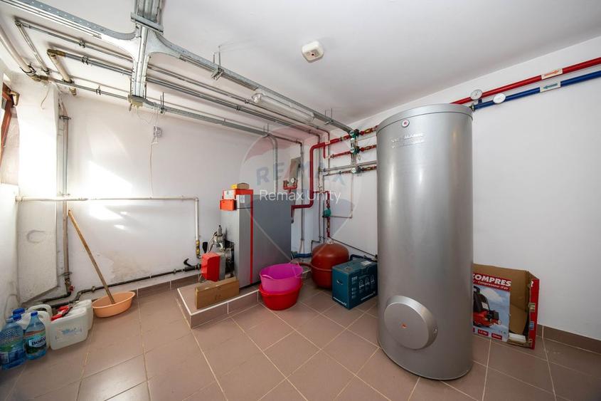 Vilă Moieciu, 375 mp util + teren 2.992 mp, View - Comision 0 - 45