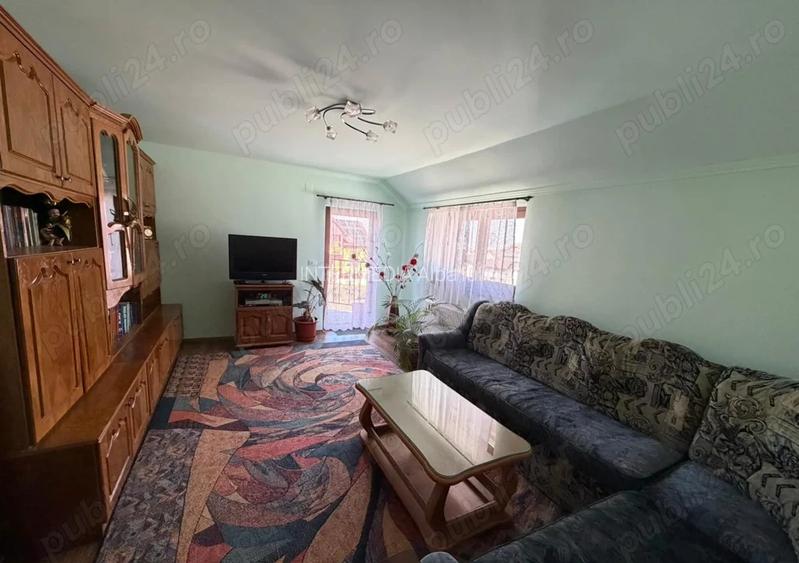 Casă de vânzare D+P+M în Alba Iulia, CETATE Schit cu 2 Garaje si 550 mp. Teren - 8