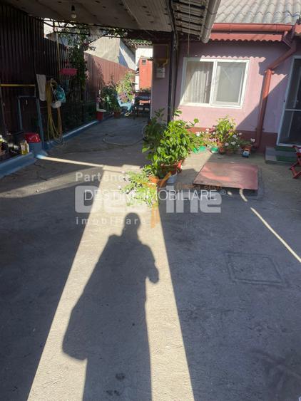 Casă cu 3 camere, garaj și curte spațioasă – zona Giulești - 17