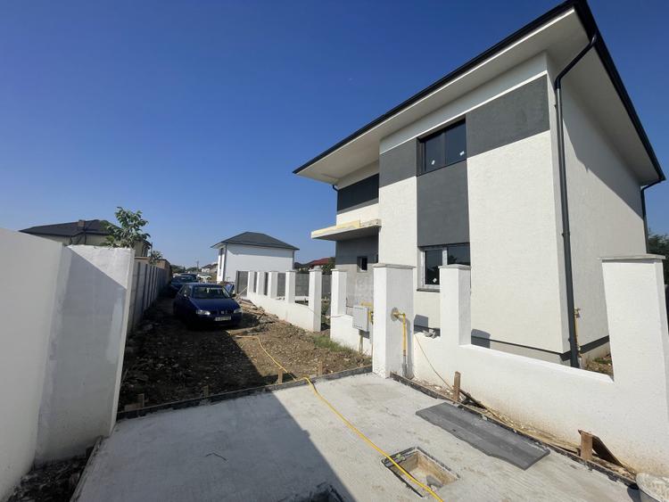 Domnești, vila individuala, 4 camere, suprafață 140mp, teren 400mp, utilitati