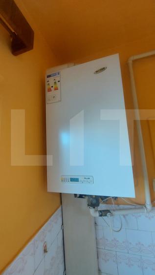 Apartament 3 camere, 67 mp, zona Simeria