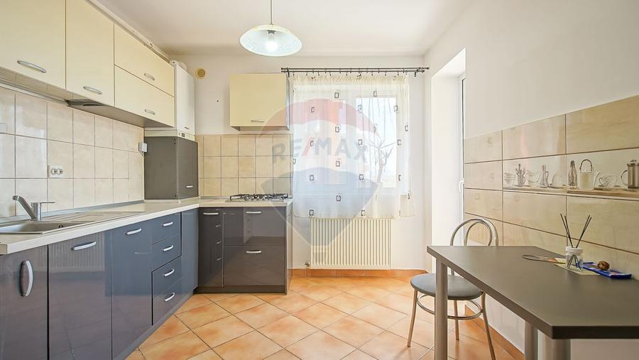 Apartament 2 Camere Subcetate - Mobilat, Parcare, Liniște lângă Brașov