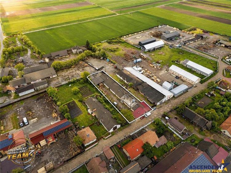 Spatiu comercial+afacere functionala: brutarie,rute de distributie,Ghelinta