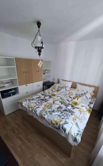 Vand apartament 2 camere-53mp, zona Aviatiei