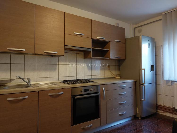 Apartament 3 camere decomandate – Zona Girocului, Str. Lidia - 7