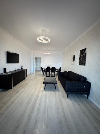 Superb!  4 camere cu vedere la mare, mobilat si utilat, confort lux - 5