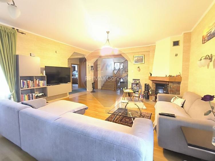 Casă de vanzare - 9