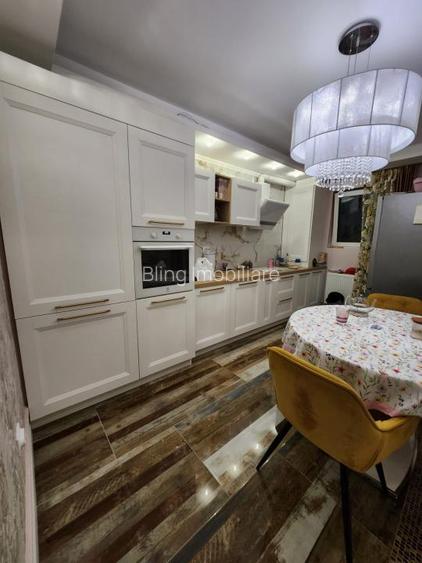 Apartament de 3 camere, 70 mp, Razoare (VIVO) - 7