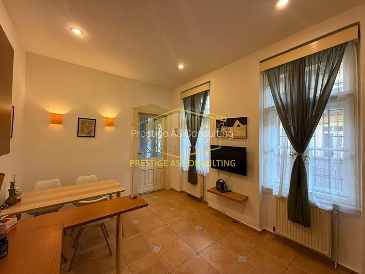 Apartament deosebit in Palat istoric 110 mp+ Balcon deschis- Piata Sf. Gheorghe - 7