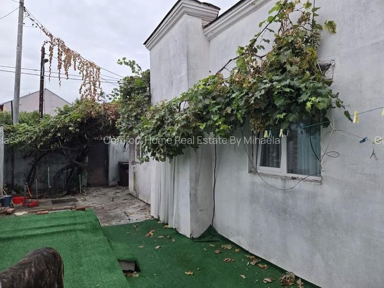Grivita Vând casa  nelocuită 4 cam necesita renovare hol Bucătărie teren 153 mp - 4