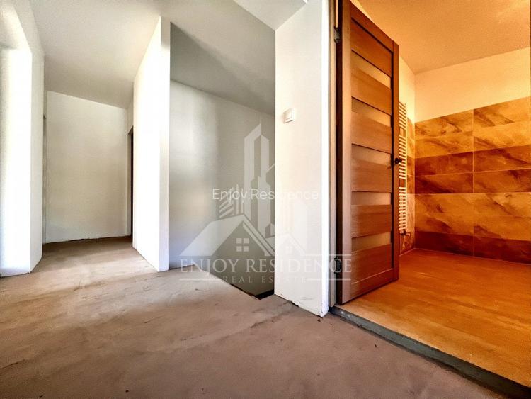 Vila 6 camere 4 bai Militari - Pacii - Cocosul Rosu - teren 300 mp - 20