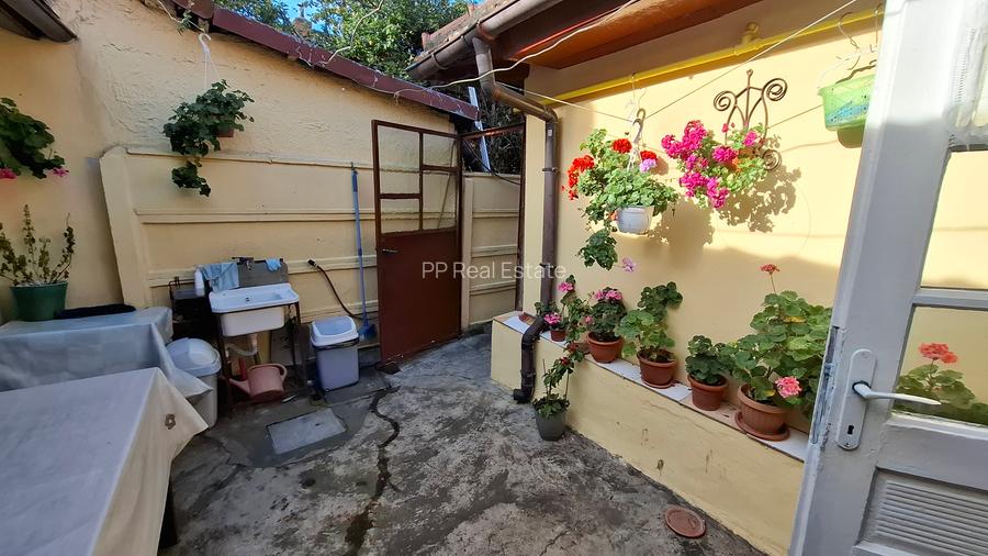 Casa 3 camere - constructie mixta + teren 200 mp (deschidere 8 ml ) - 7