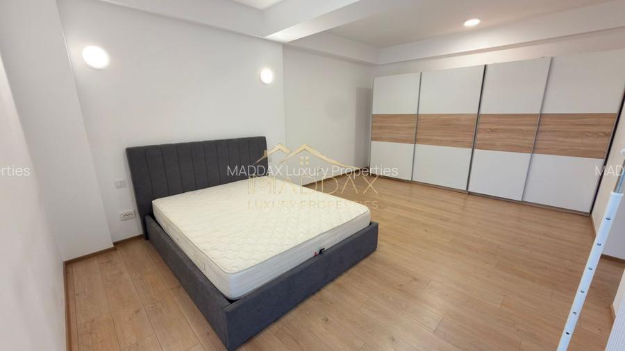Vila cu 5 camere *200mp* + Teren *300* / 3 locuri de parcare // Pipera - 13