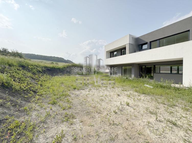 Casa exclusivista cu panorama deosebita! - 3