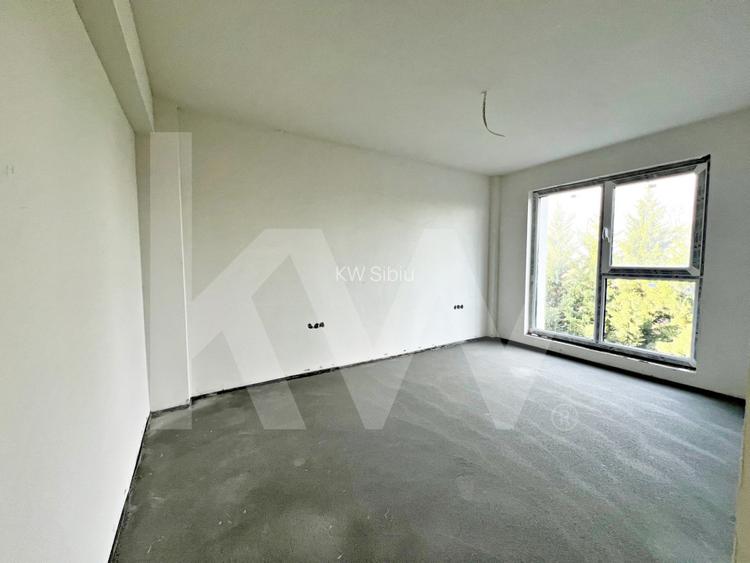 Apartament 3 camere, două băi, curte 50 mp.-Natura la tine acasă! Cristian-SiBiU - 16