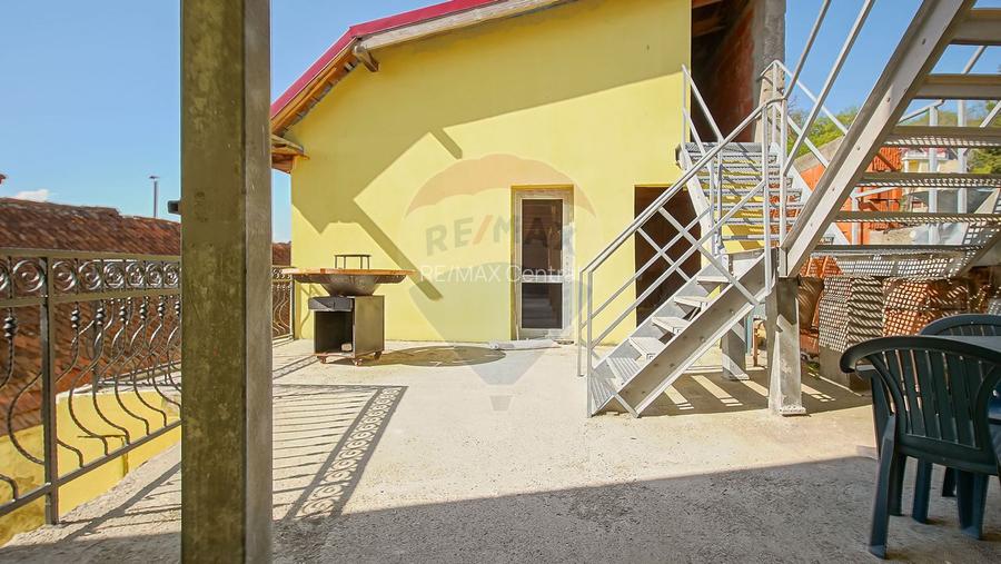 Casă individuală + corp secundar, 475 mp utili, Codlea - 23