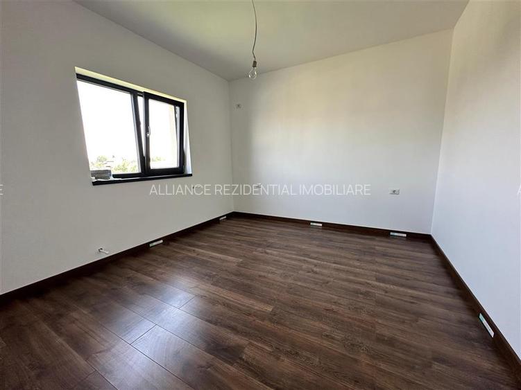 <Casa individuala> 4 camere 3 bai teren 380 m2 Zona linistita - 8