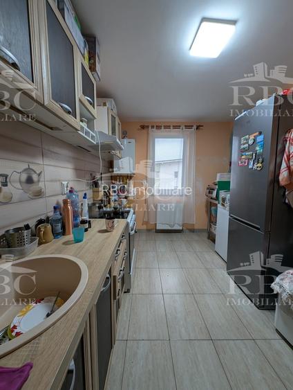 Apartament cu 3 camere decomandate strada Cetatii, Floresti - 4