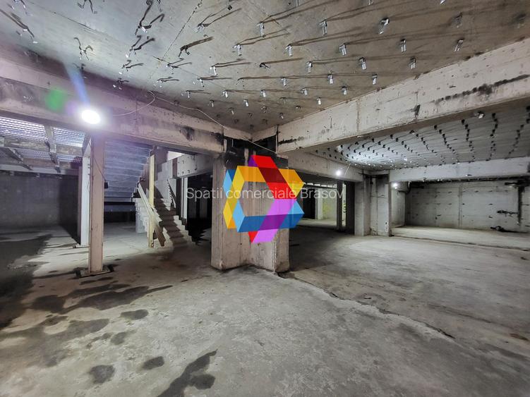 Clădire mixta -3600 mp - 2