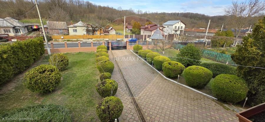 Casa 5 camere teren generos 3156 mp in Adanca, Dambovita - 2