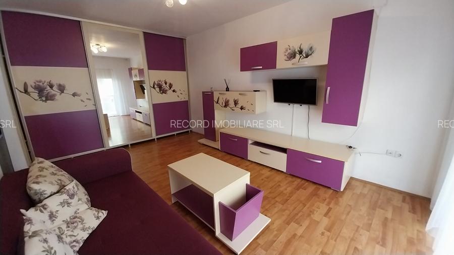 Inchiriere apartament decomandat 2 camere, parcare, et.1 str.Florilor Floresti - 3