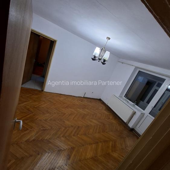 3 camere Calea Bascov , centrală/ finisaje clasice , LIBER / ușor negociabil ! - 3