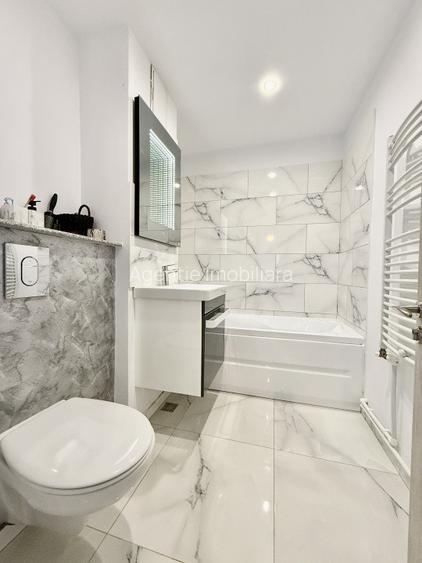 Zona exclusivista -vedere frontala la mare -Renovat - 8