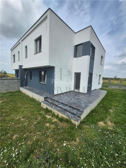 Duplex 3 dormitoare - 3 bai - bucatarie inchisa - Urseni - 2