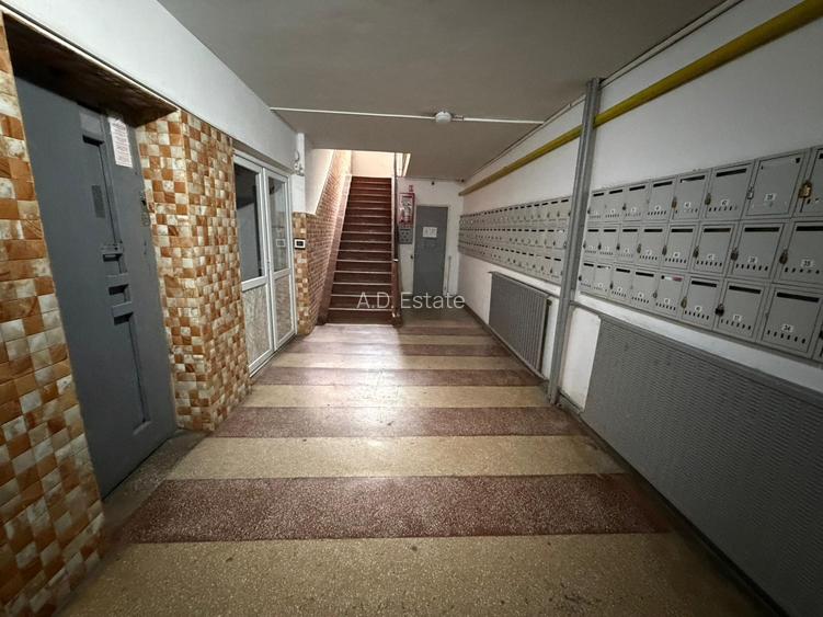 Garsoniera Auchan Vitan An  Constructie 1979 Metrou Dristor 14 min - 9