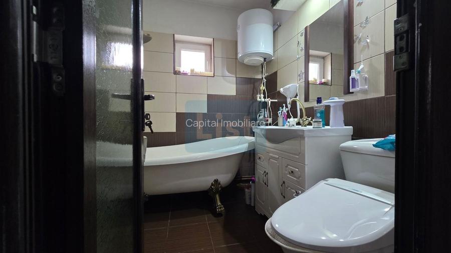 Apartament 4 camere, et. 2 - Bulevard - 8