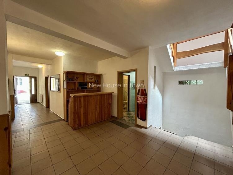 Inchiriere spatiu birouri Zarnesti | 21 de camere | Suprafata 450 mp - 10