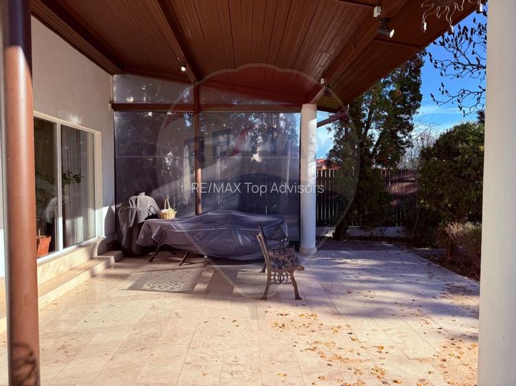 INCHIRIERE Vila 5 camere Otopeni/ Ferme - 40