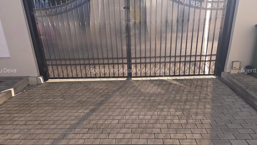 Vand casa noua in Deva, zona Zavoi, P+M, (mai jos de blocurile ANL), - 3