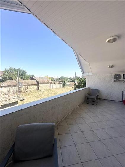 Casa cu Potential Multiplu, Pretabila Pentru Doua Familii sau Business, Chiar la - 11