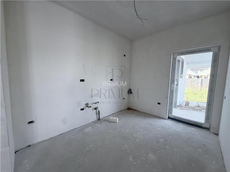 Duplex 3 camere - teren generos - compartimentare excelenta - 2