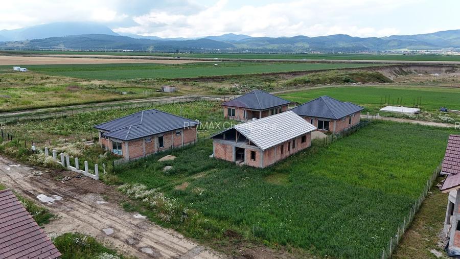 Comision 0! Casă la Roșu + Teren 500 mp – Cristian - Autorizată 2024 - 5