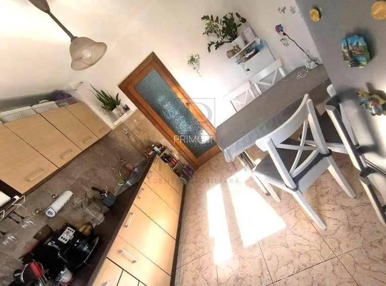 SAGULUI - ETAJ 2 - BLOC IZOLAT - 3 CAMERE - DECOMANDAT - CENTRALA PROPRIE - CLIM - 9