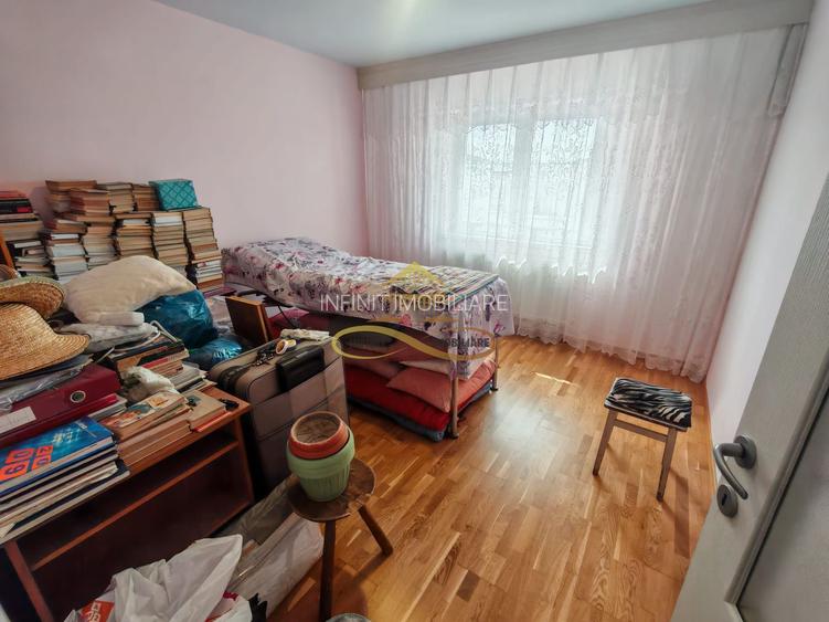 Vand apartament 3 camere decomandate – zonă Ștefan cel Mare - 14