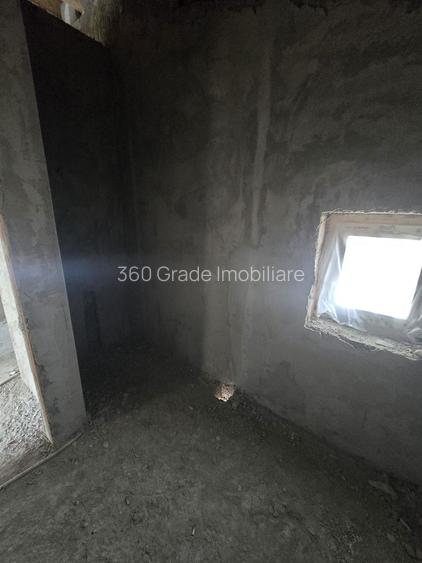 Casă individuală în vatra satului Albina - 4