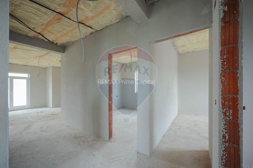 De vânzare casă semifinisată cu 3 camere, 455 mp teren, în Cihei - 14