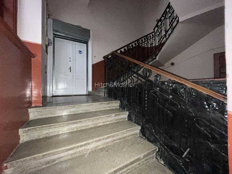 Apartament 4 camere - zona Sinaia - 26