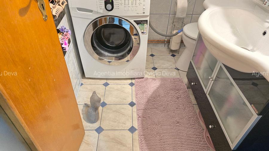 Vand apartament 3 camere decomandat in Deva, zona Nuferilor (Marasti), parter - 4